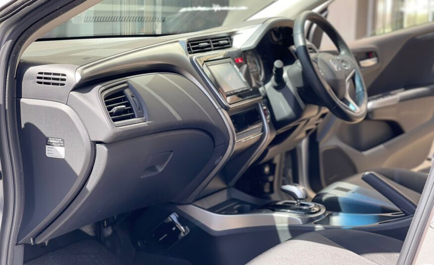2015 Honda Grace Hybrid
