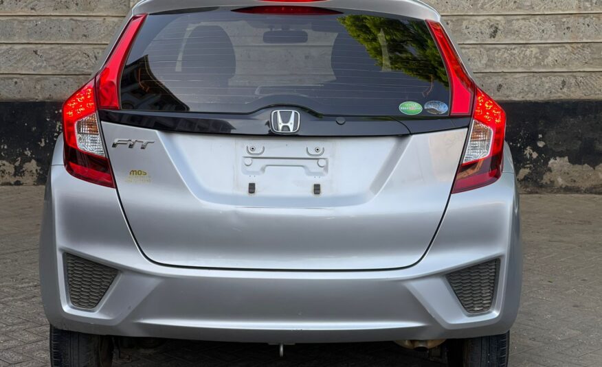 2014 Honda Fit(Non Hybrid)