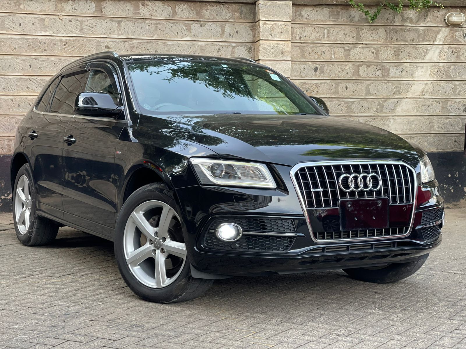 AudiQ5 S-Line