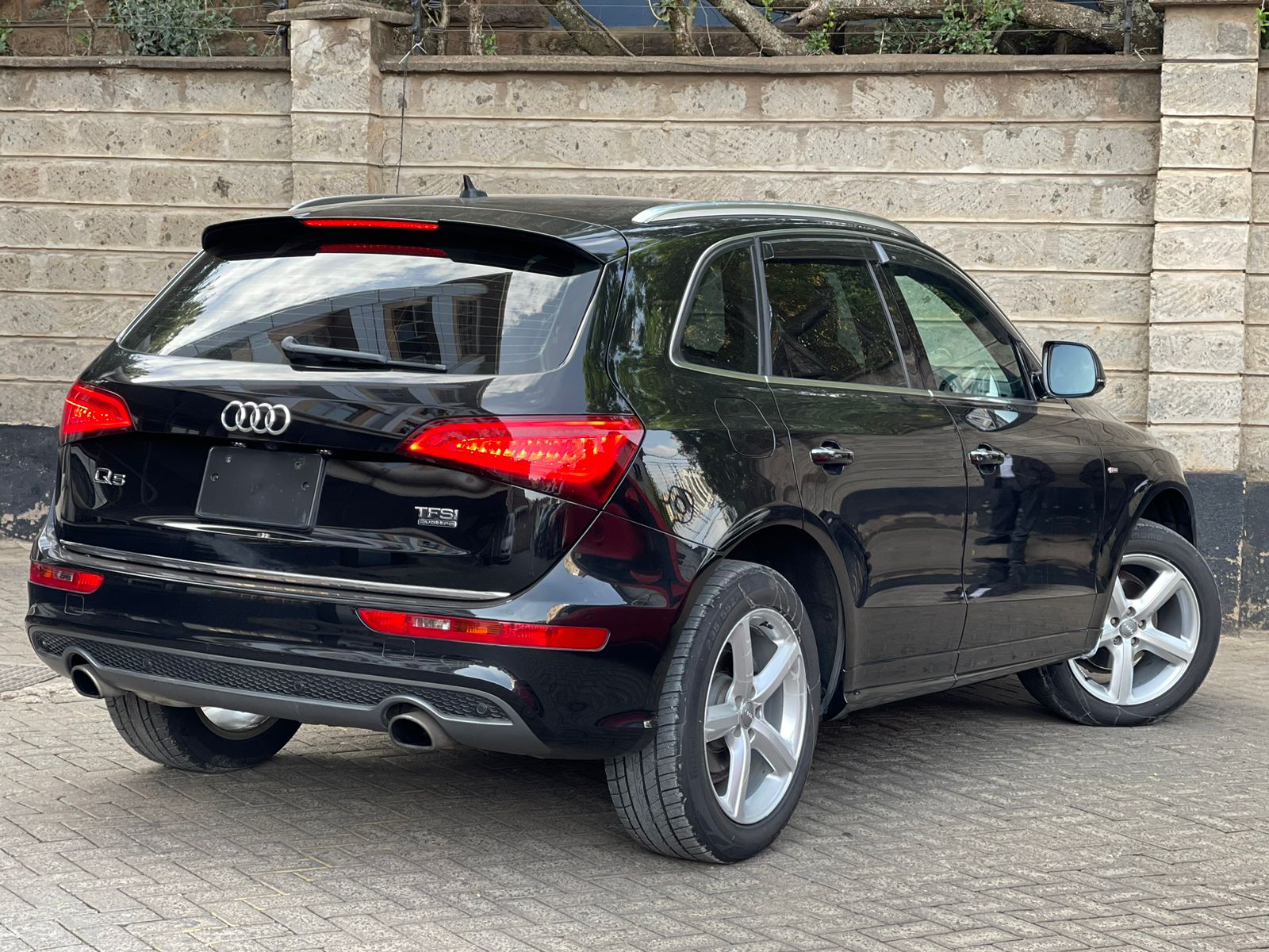 AudiQ5 S-Line