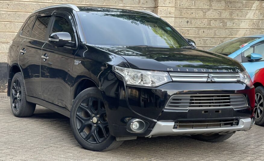 2014 Mitsubishi Outlander Phev
