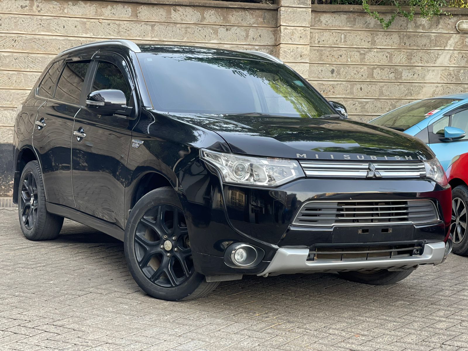 2014 Mitsubishi Outlander Phev