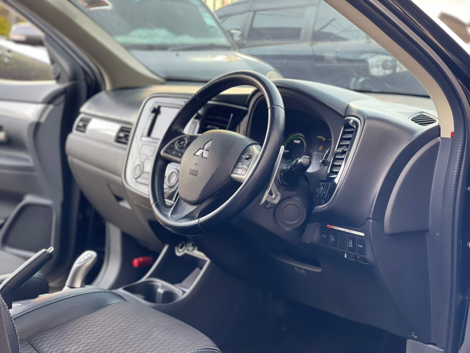 2014 Mitsubishi Outlander Phev