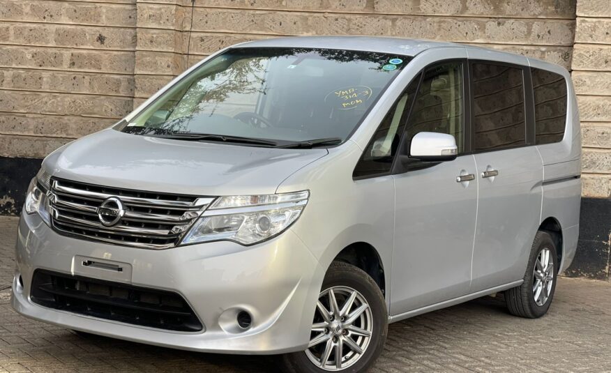 2015 Nissan Serena