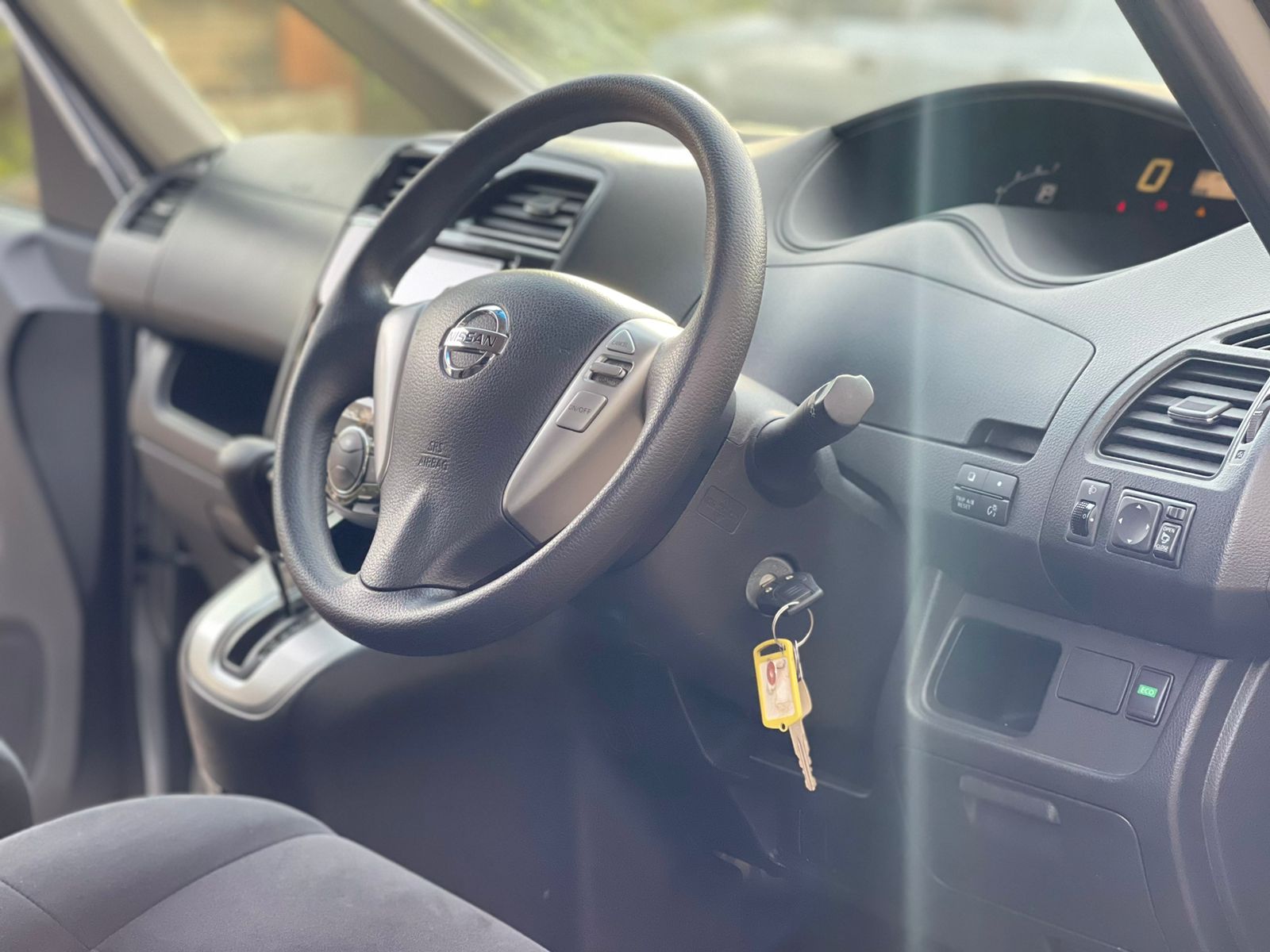 2015 Nissan Serena