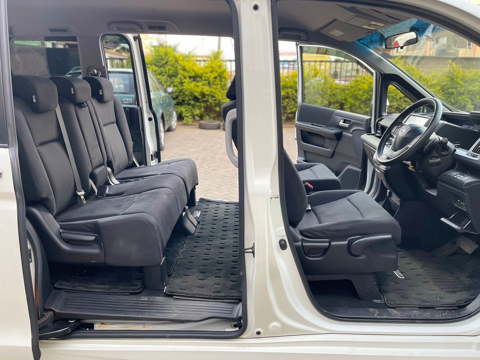 2015 Honda Stepwagon Spada