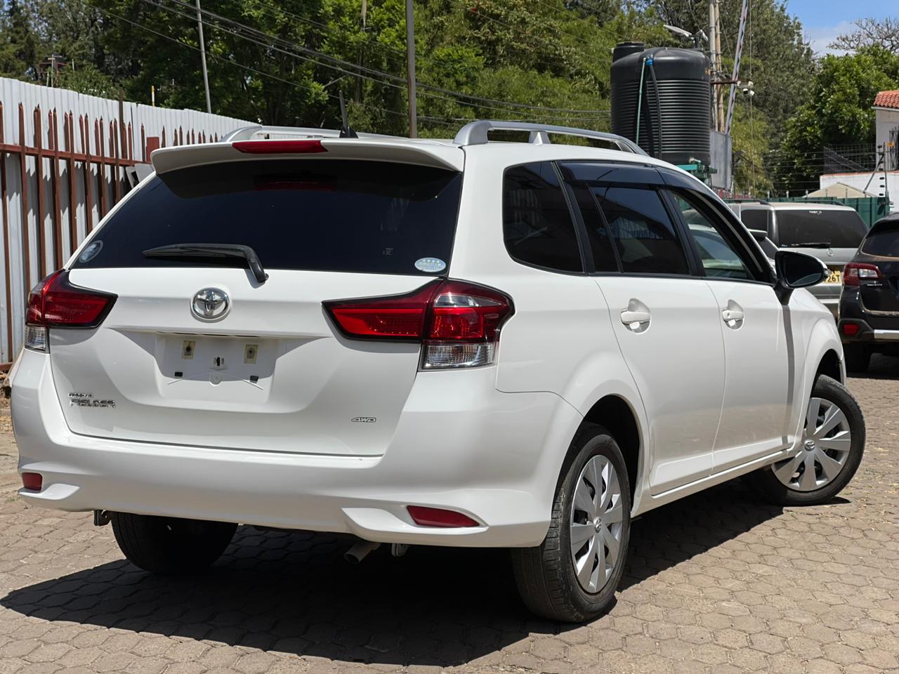 2017 Toyota Fielder