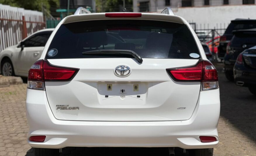 2017 Toyota Fielder