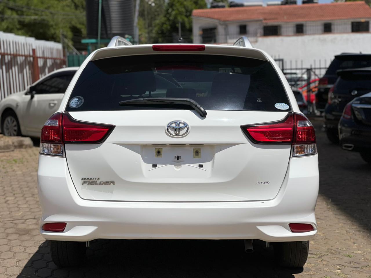 2017 Toyota Fielder