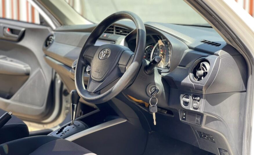 2017 Toyota Fielder
