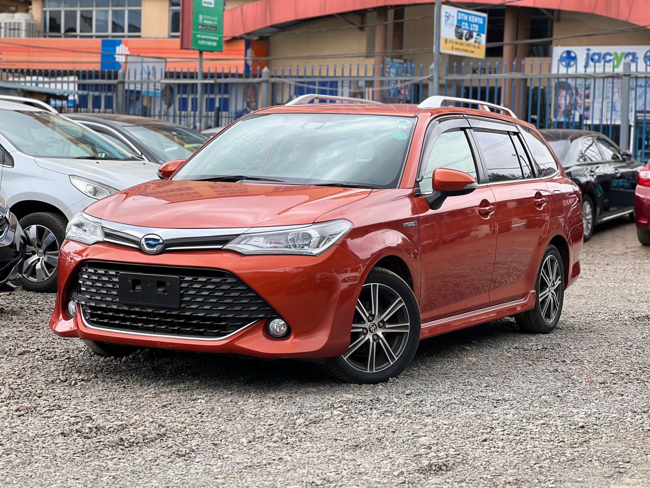 2015 Toyota Fielder Hybrid