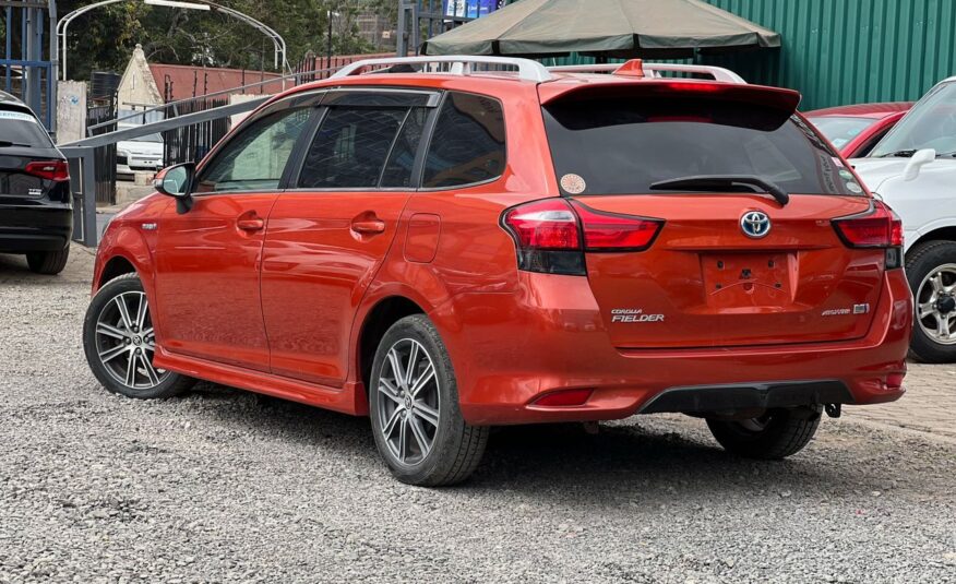 2015 Toyota Fielder Hybrid