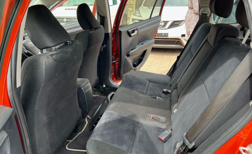 2015 Toyota Fielder Hybrid