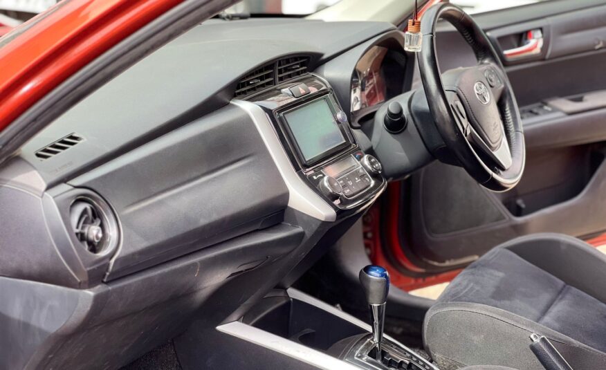 2015 Toyota Fielder Hybrid