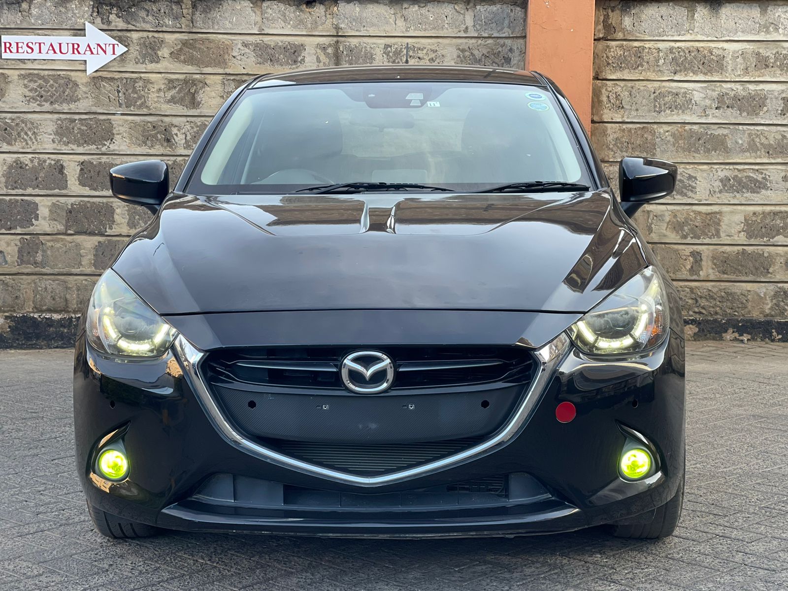 2015 Mazda Demio Newshape