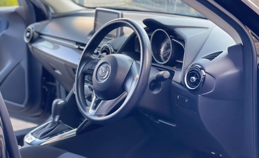 2015 Mazda Demio Newshape