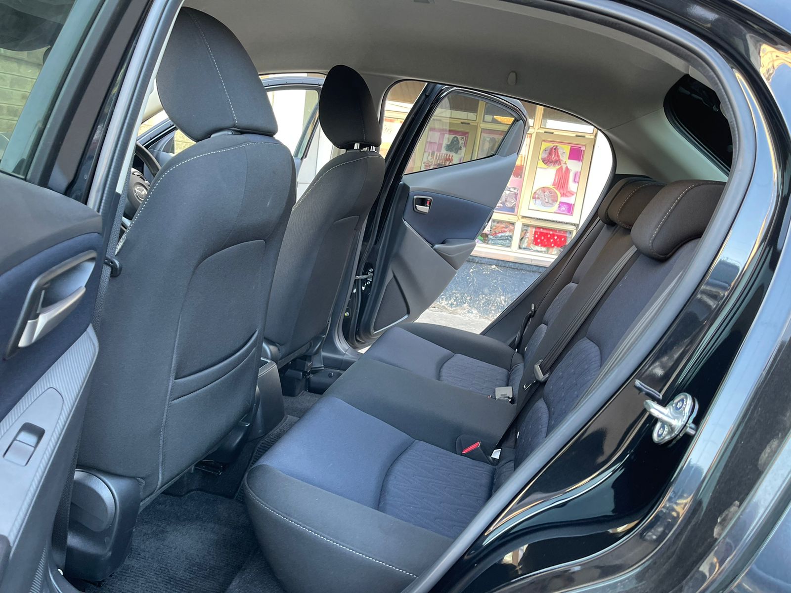 2015 Mazda Demio Newshape