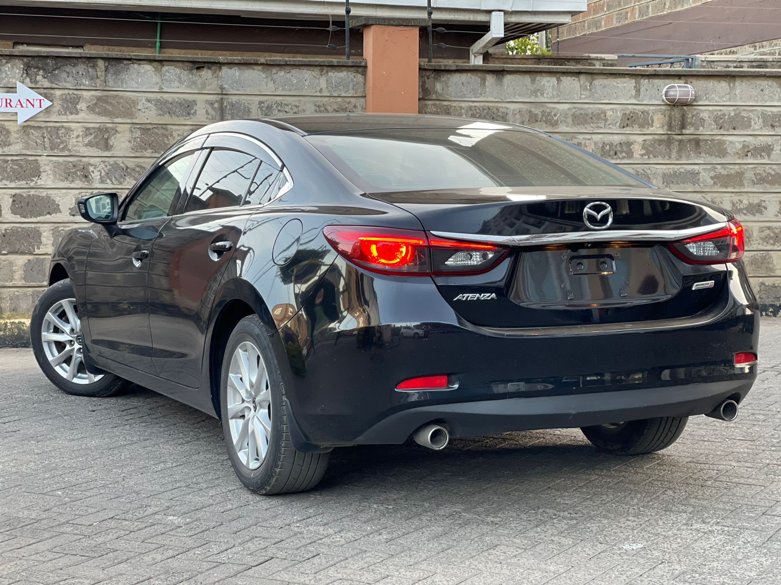 2015 Mazda Atenza