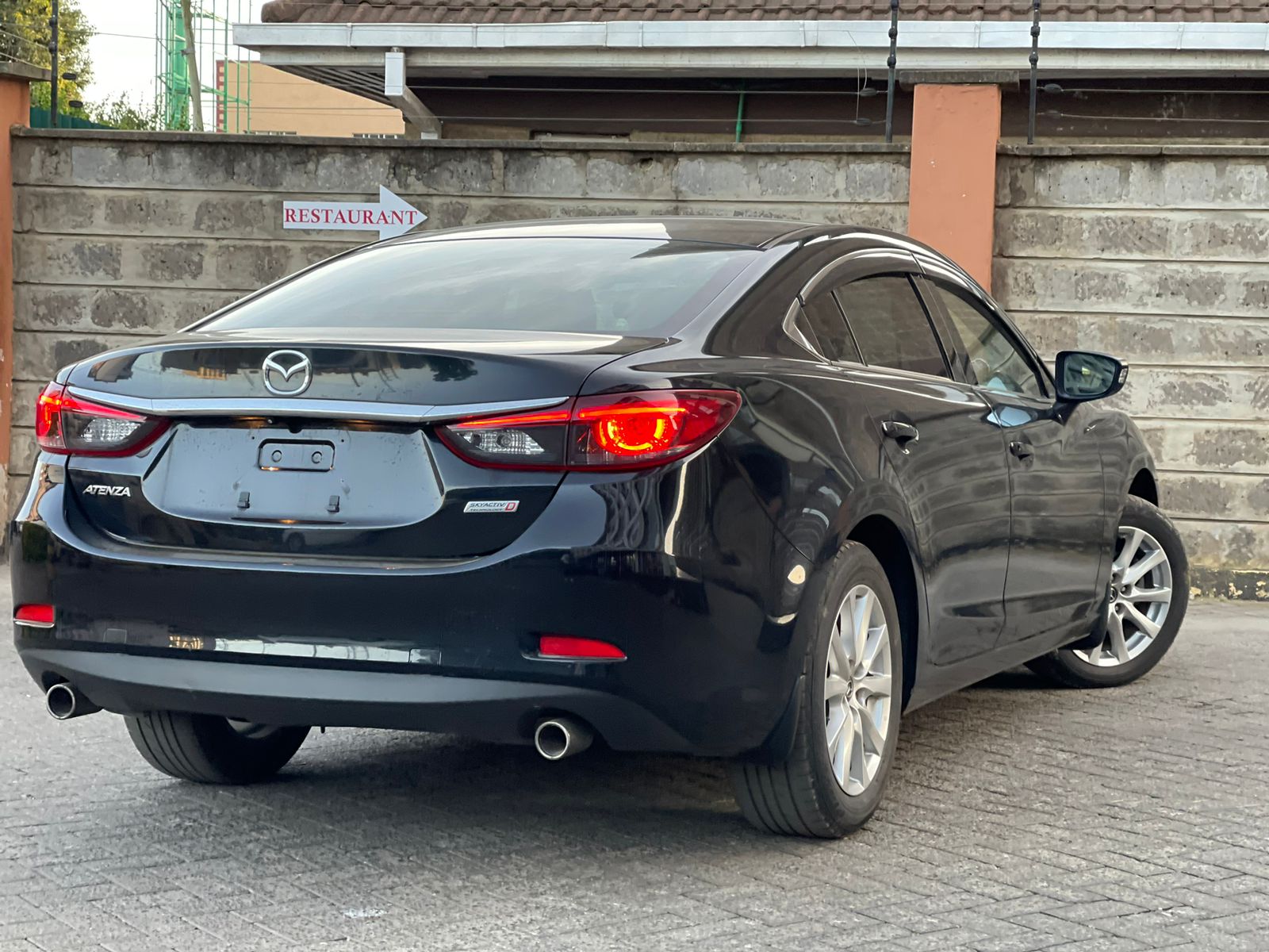 2015 Mazda Atenza