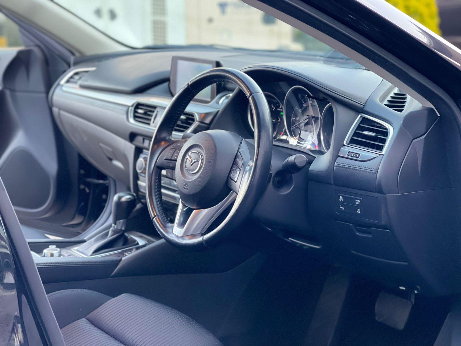 2015 Mazda Atenza