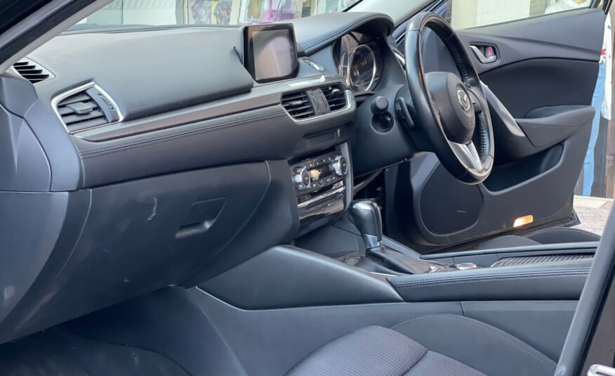 2015 Mazda Atenza