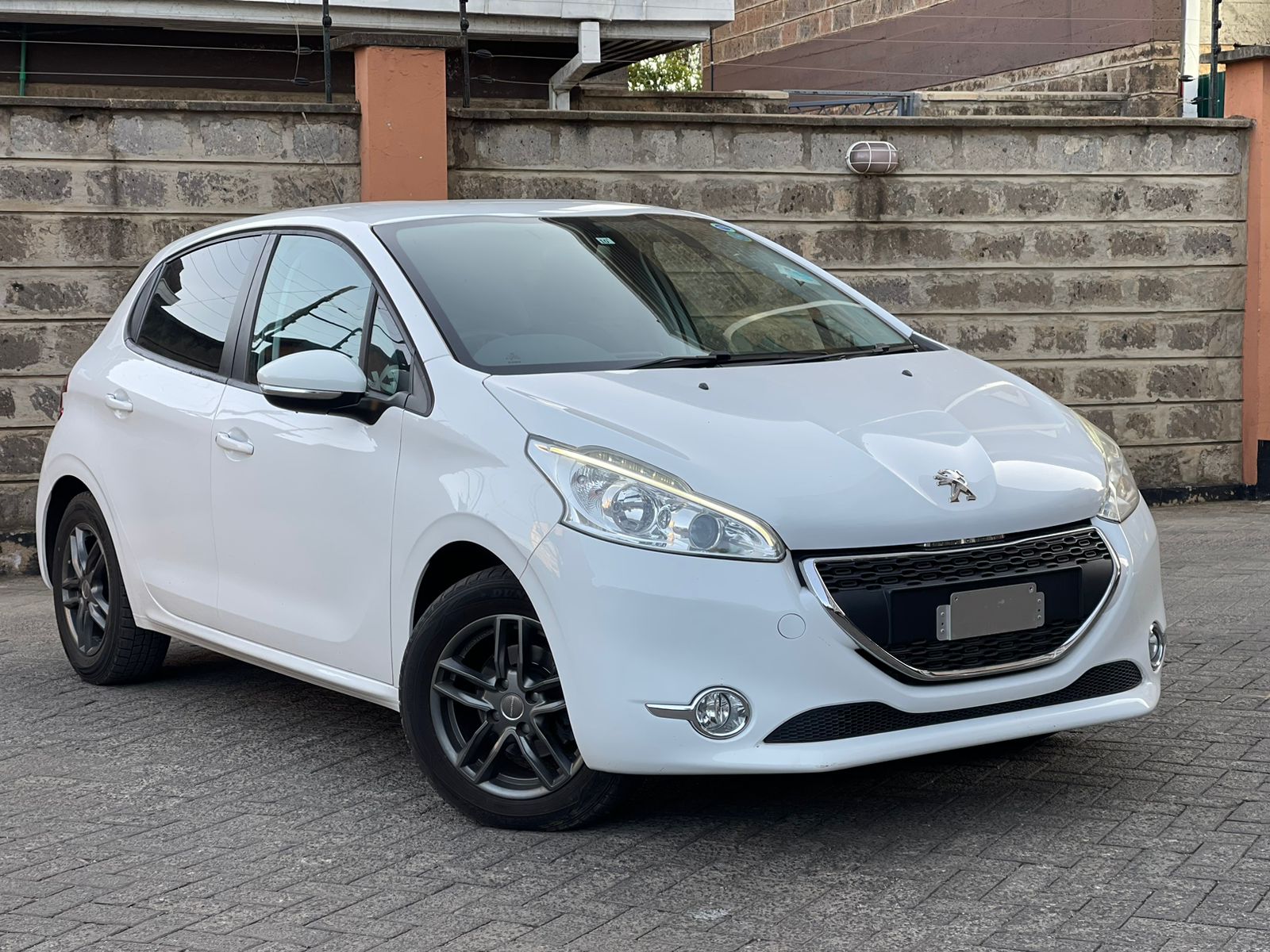 2015 Peugeot 208