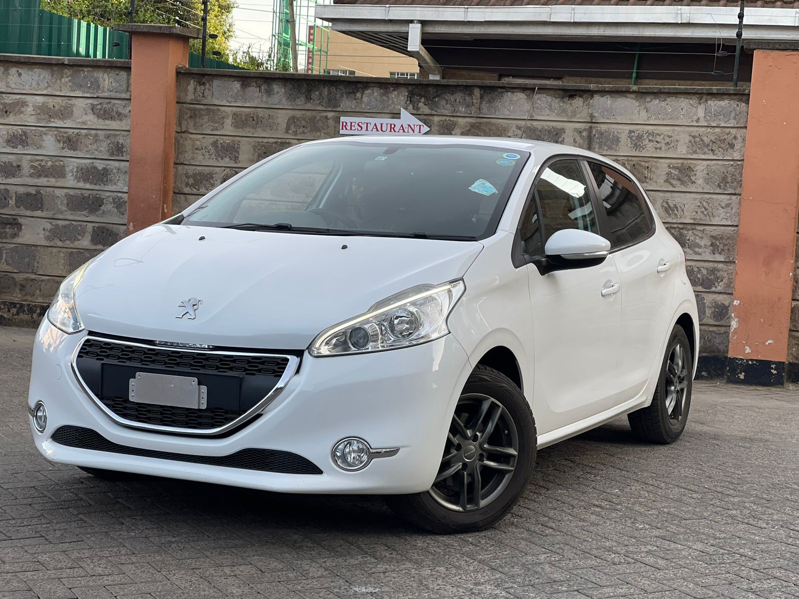 2015 Peugeot 208