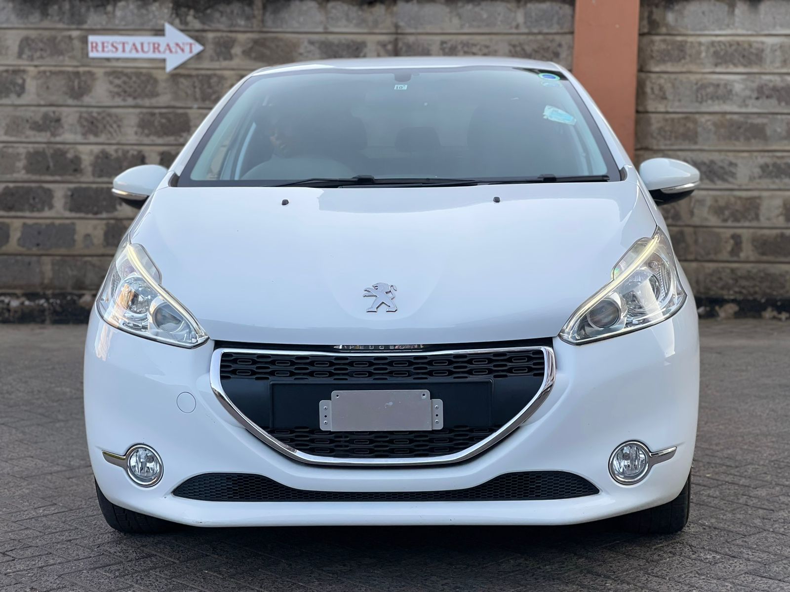 2015 Peugeot 208