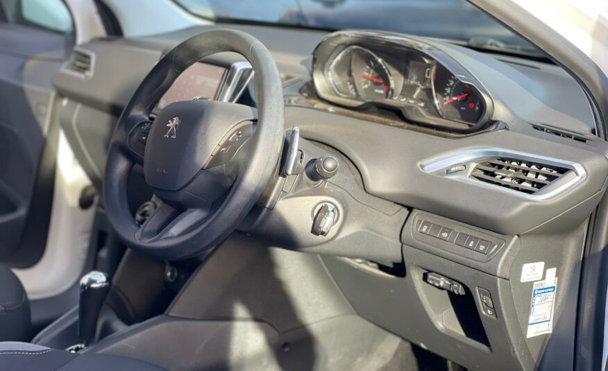 2015 Peugeot 208