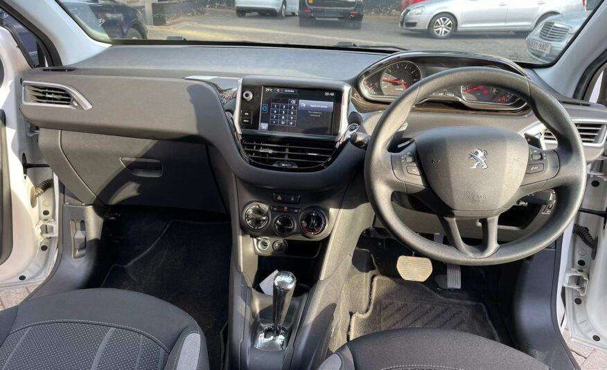 2015 Peugeot 208