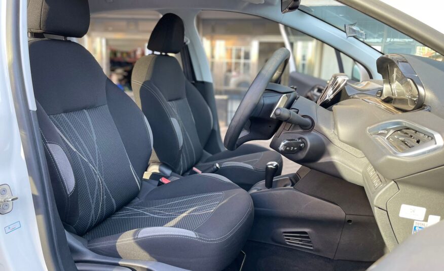 2015 Peugeot 208