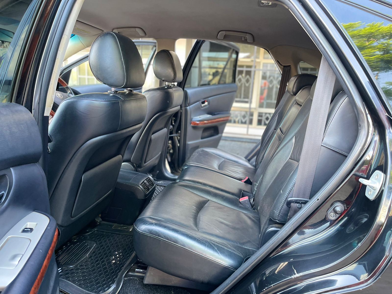 2009 Toyota Harrier