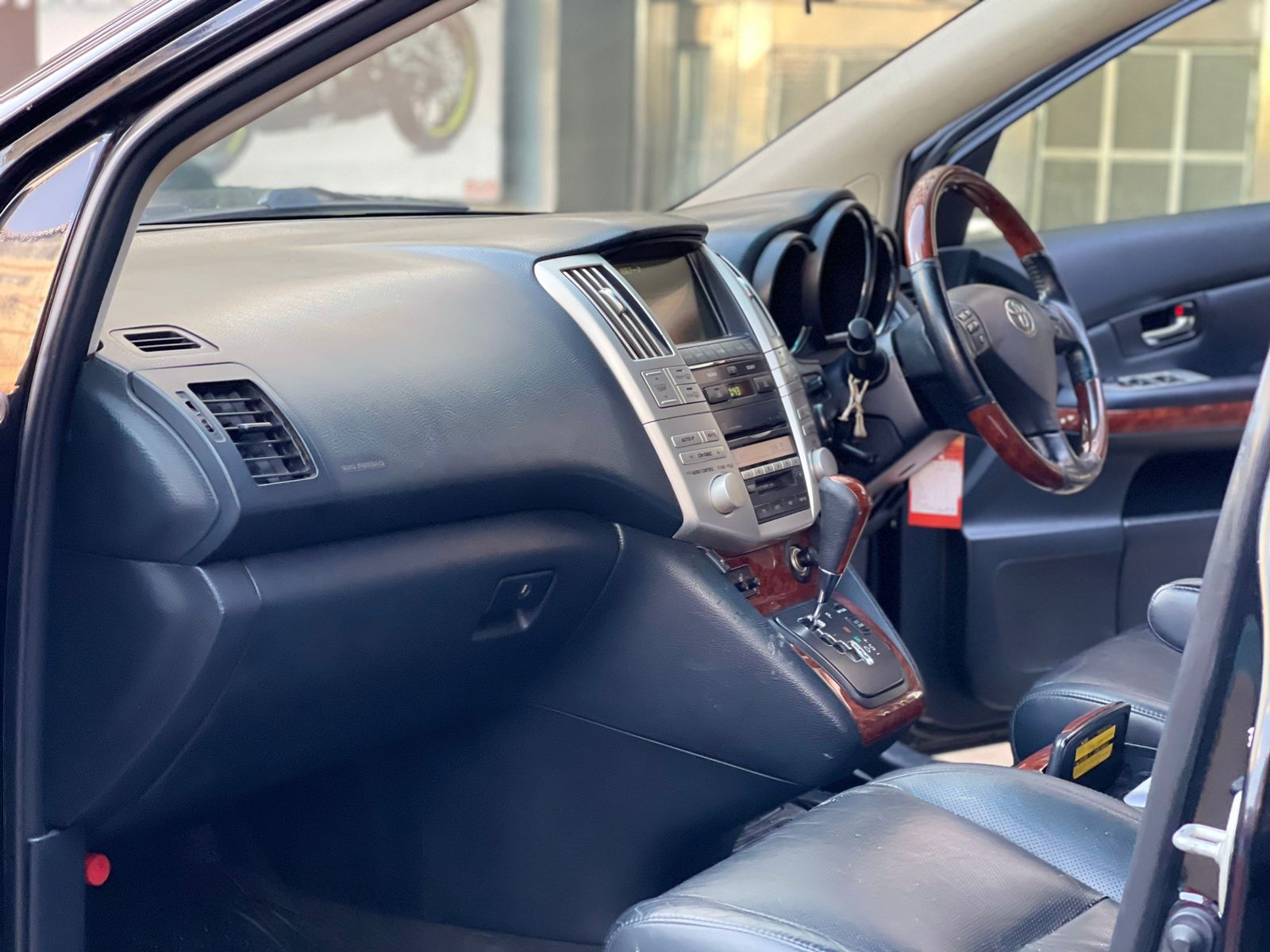 2009 Toyota Harrier
