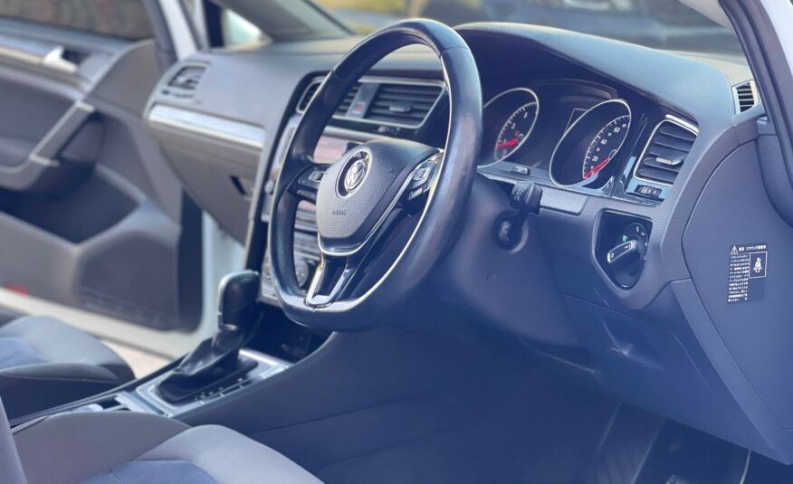 2014 Volkswagen Golf TSI 1.4T