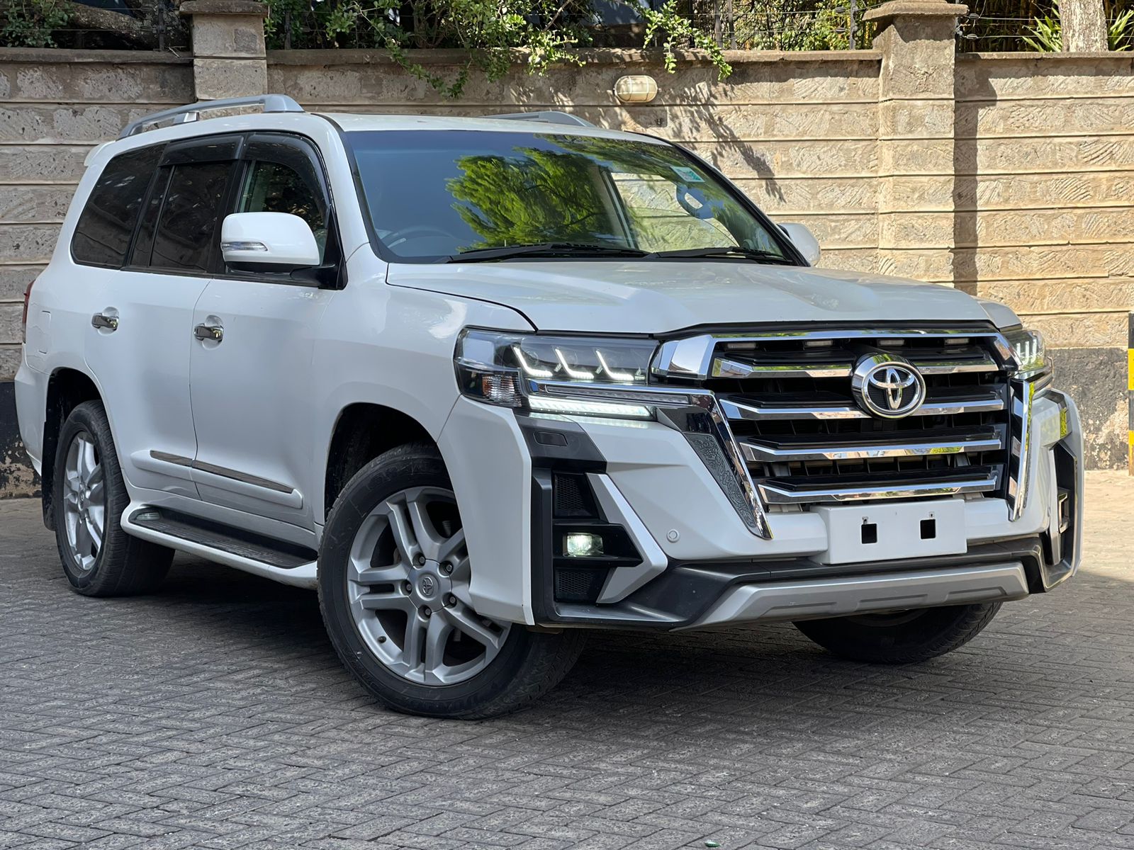 2010 Toyota Landcruiser V8 ZX