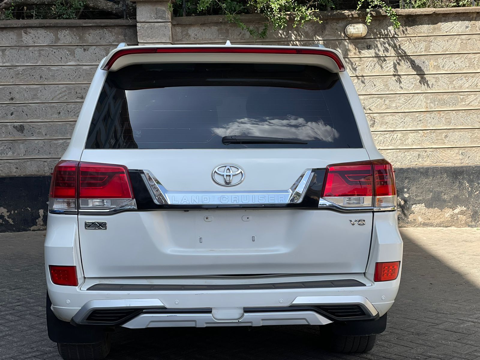 2010 Toyota Landcruiser V8 ZX
