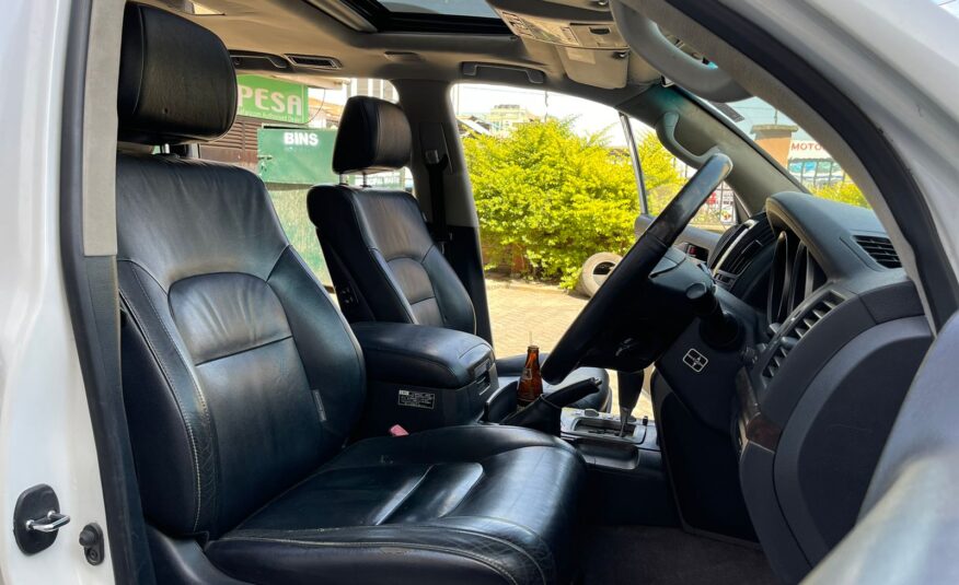 2010 Toyota Landcruiser V8 ZX