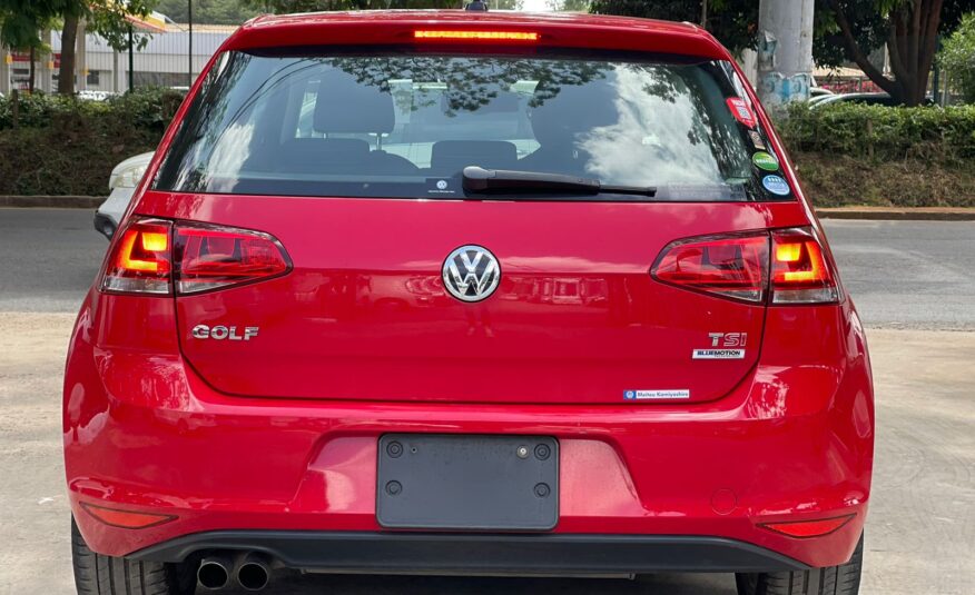 2015 Volkswagen Golf TSI