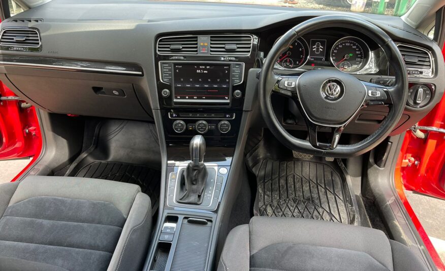 2015 Volkswagen Golf TSI