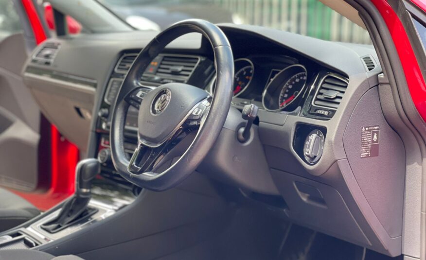 2015 Volkswagen Golf TSI