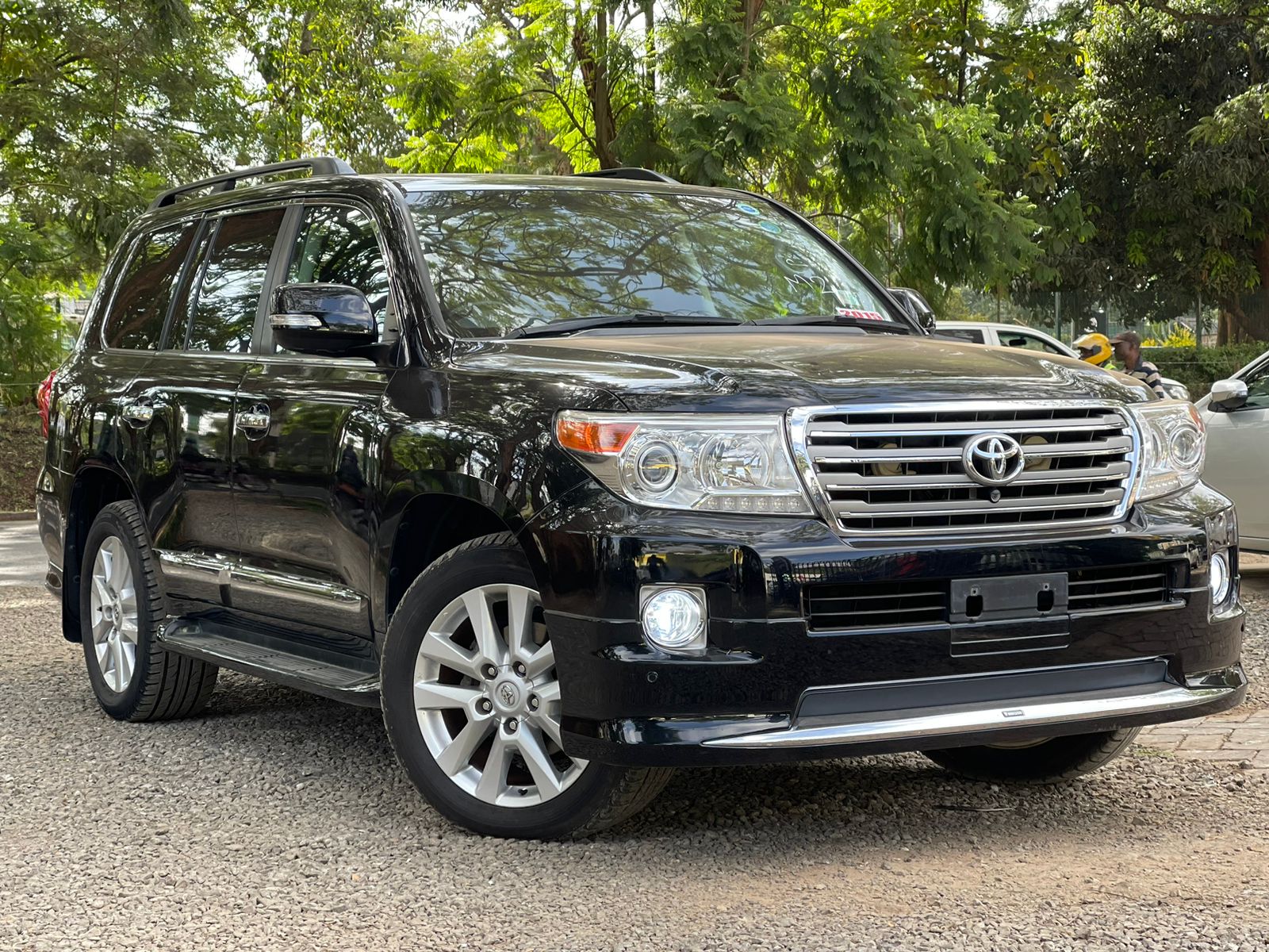 2015 Toyota Landcruiser V8 ZX