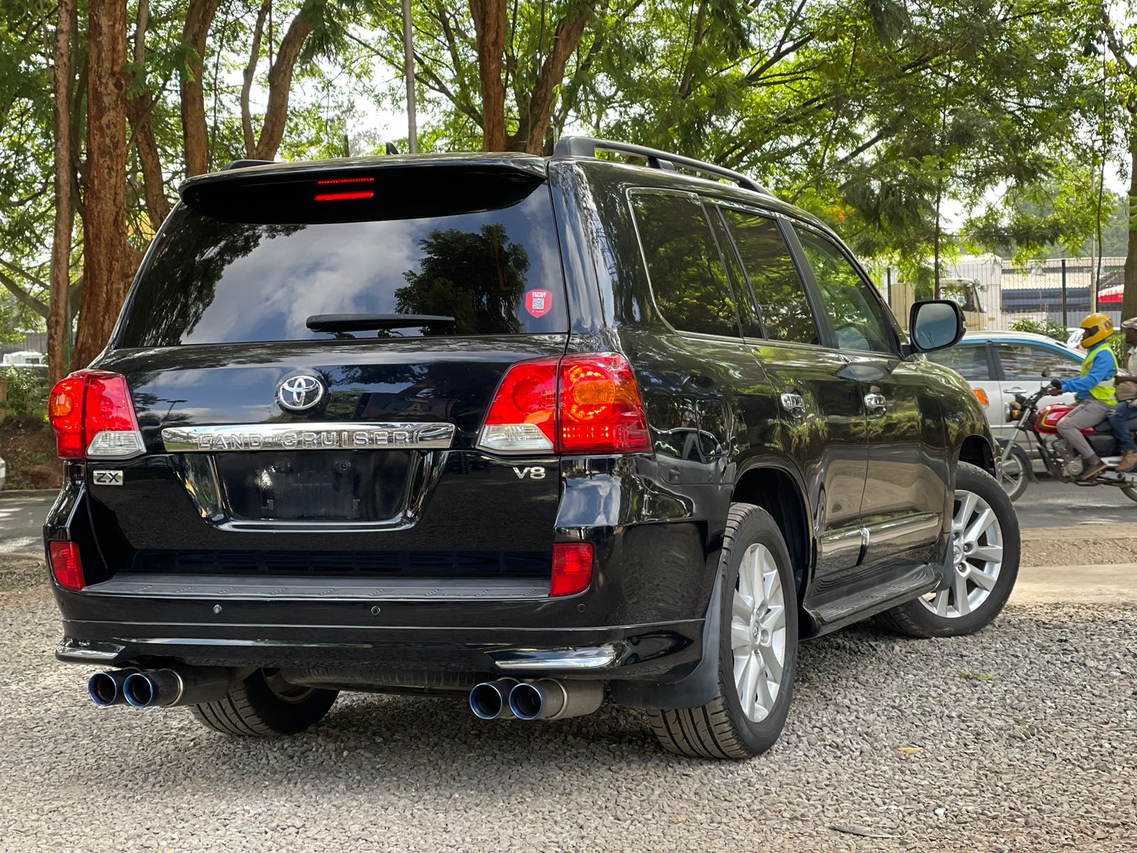 2015 Toyota Landcruiser V8 ZX