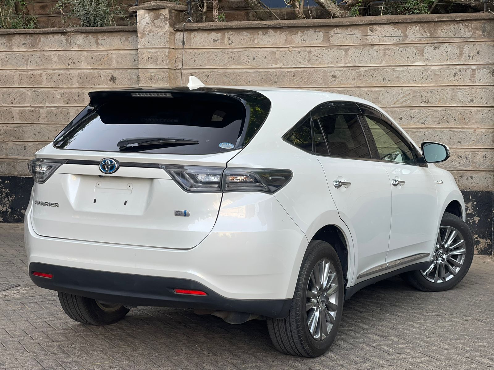 2015 Toyota Harrier Hybrid