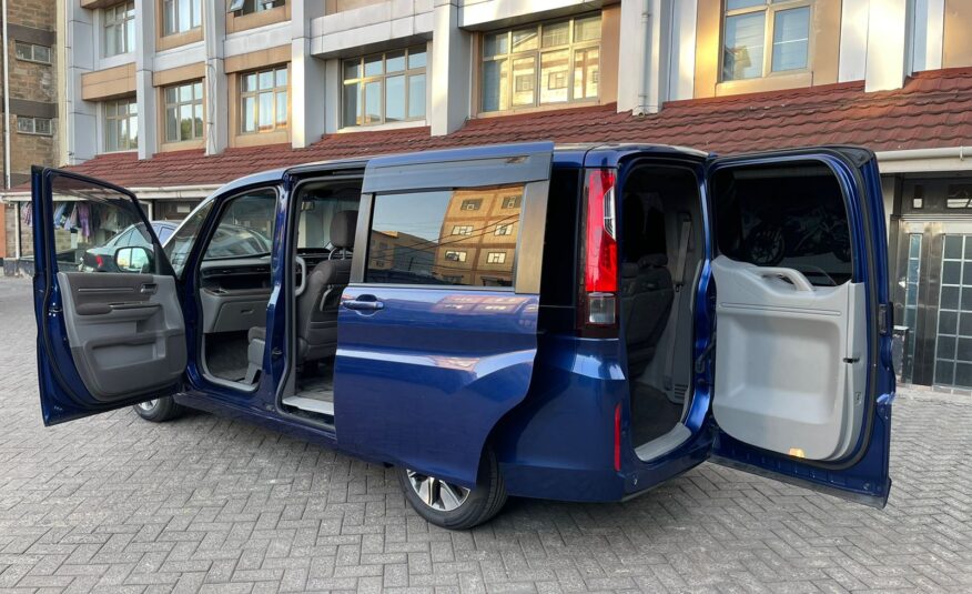 2015 Honda Stepwagon