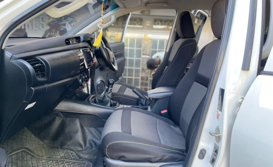 2016 Toyota Hilux