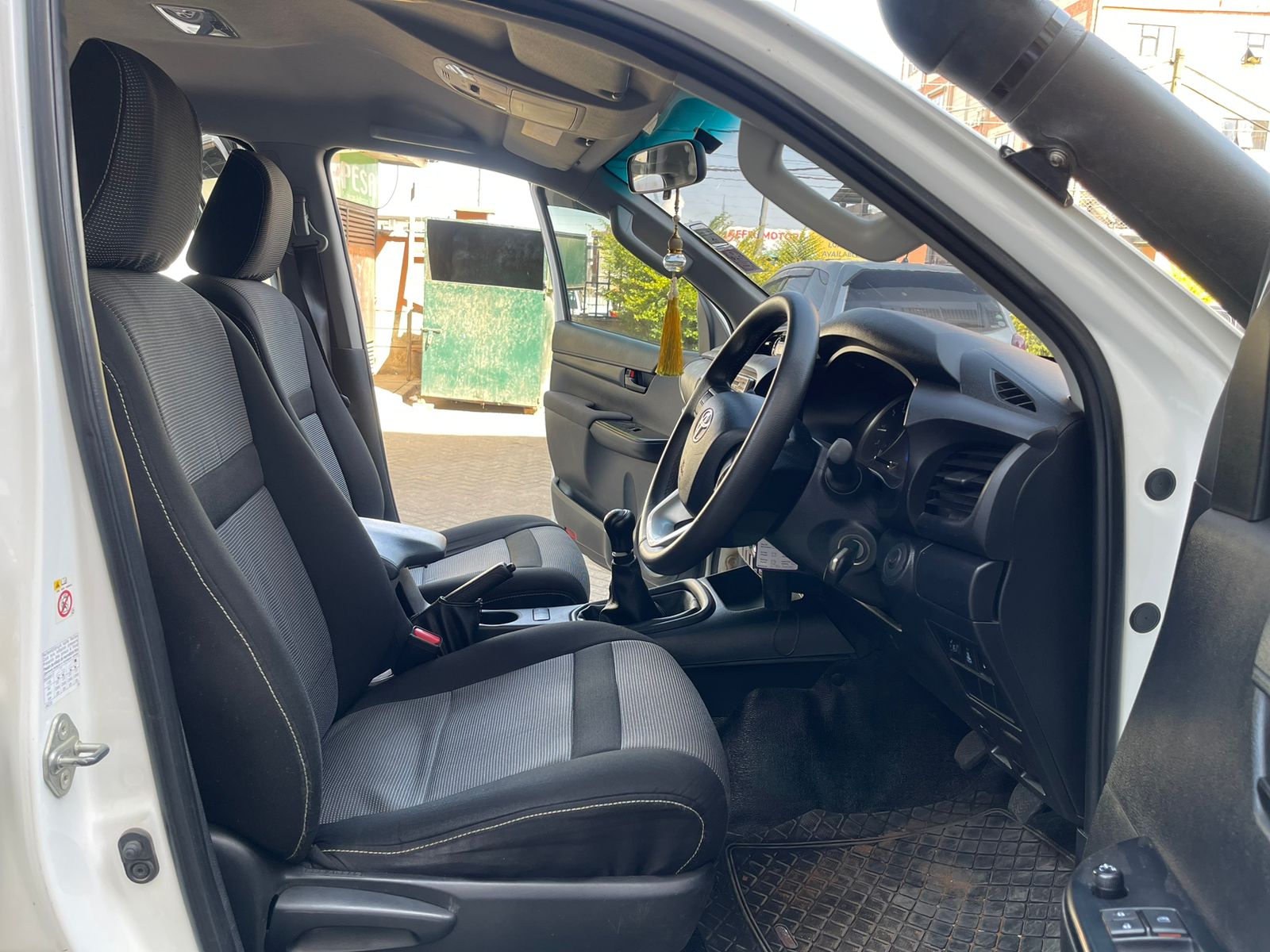 2016 Toyota Hilux