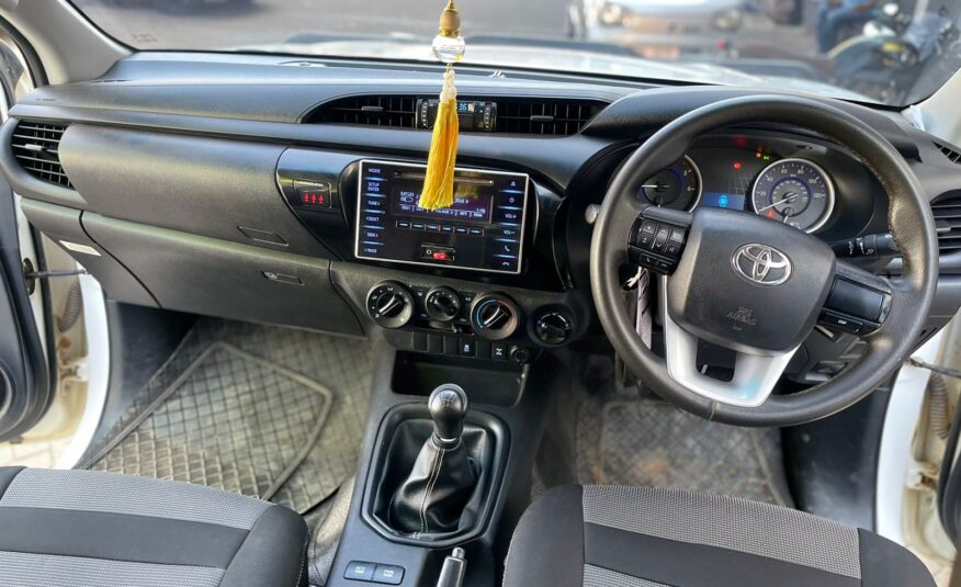 2016 Toyota Hilux