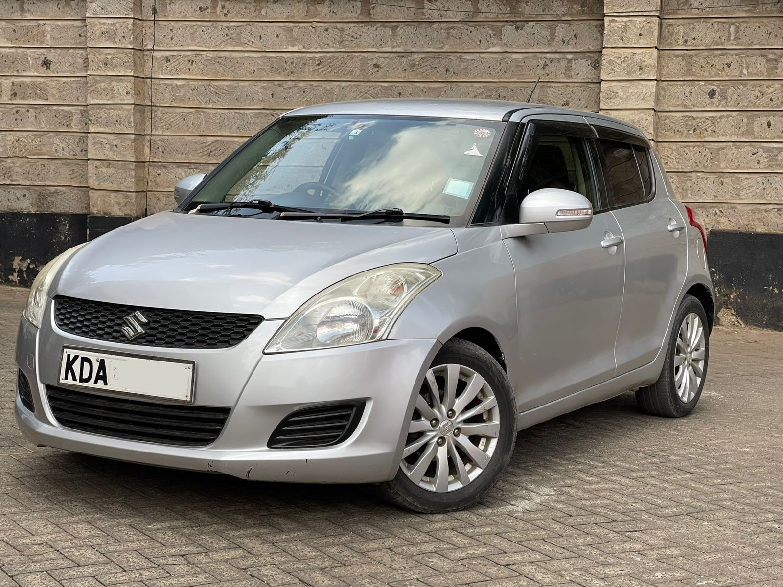 2013 Suzuki Swift