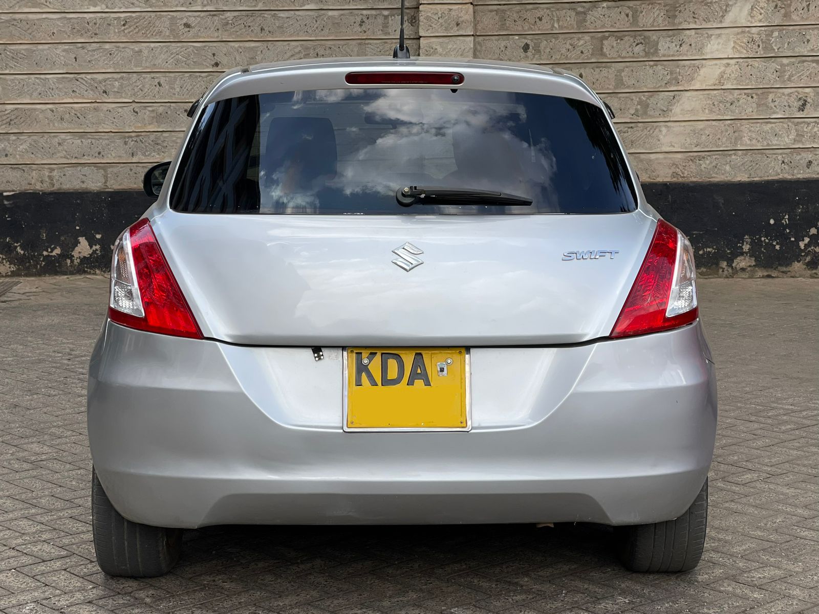 2013 Suzuki Swift