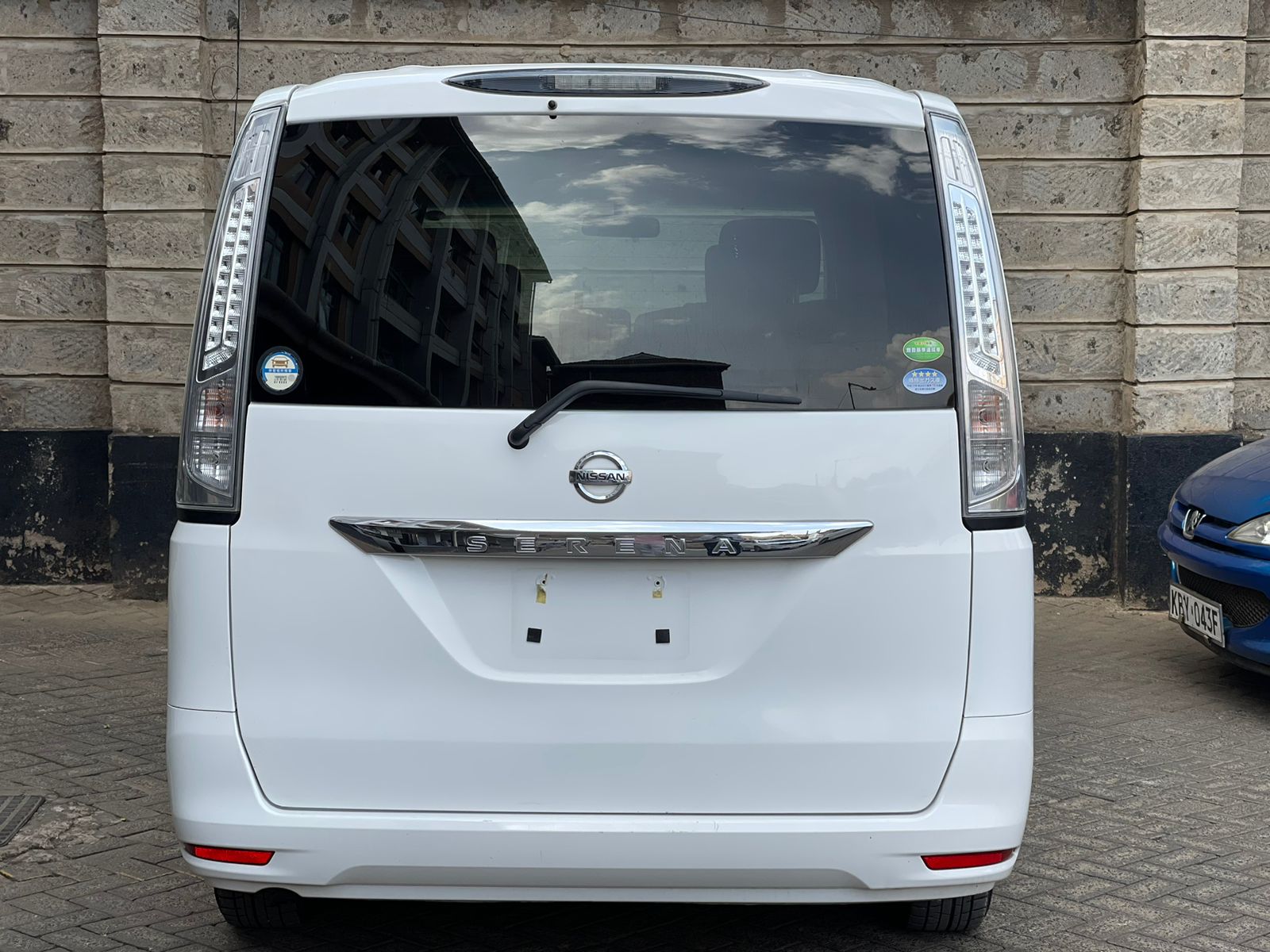 2015 Nissan Serena